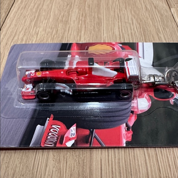 Ferrari Red Racing Car Keychain - Picture 5 of 9